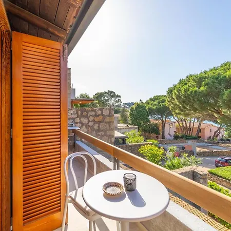 Apartment Baja Di Li Ranci By Domusaway Baja Sardinia